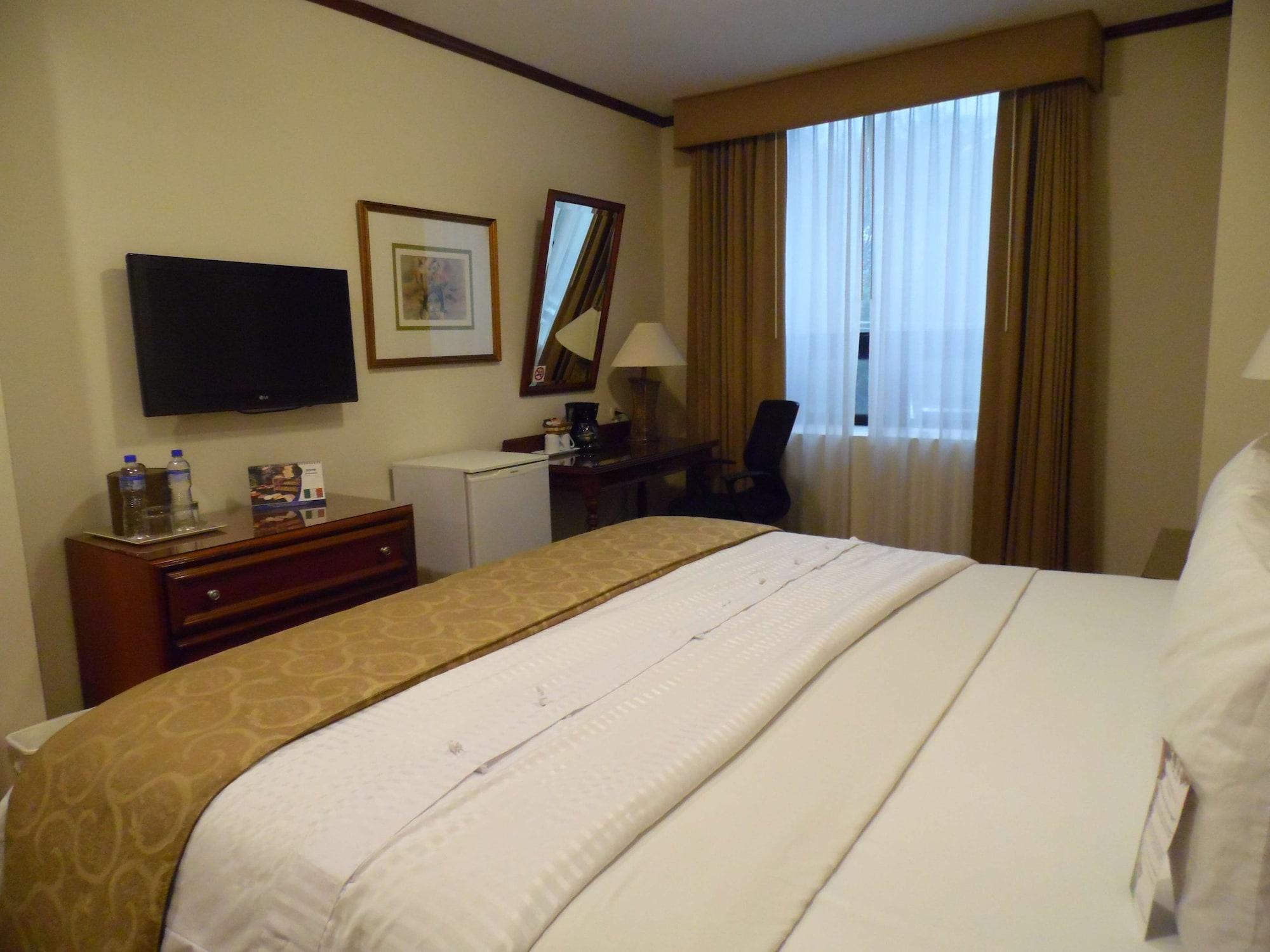 Best Western Plus Hotel Stofella Città del Guatemala Esterno foto